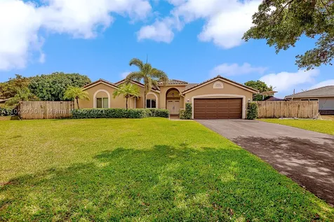 1990 SW 70th Terrace Plantation FL 33317