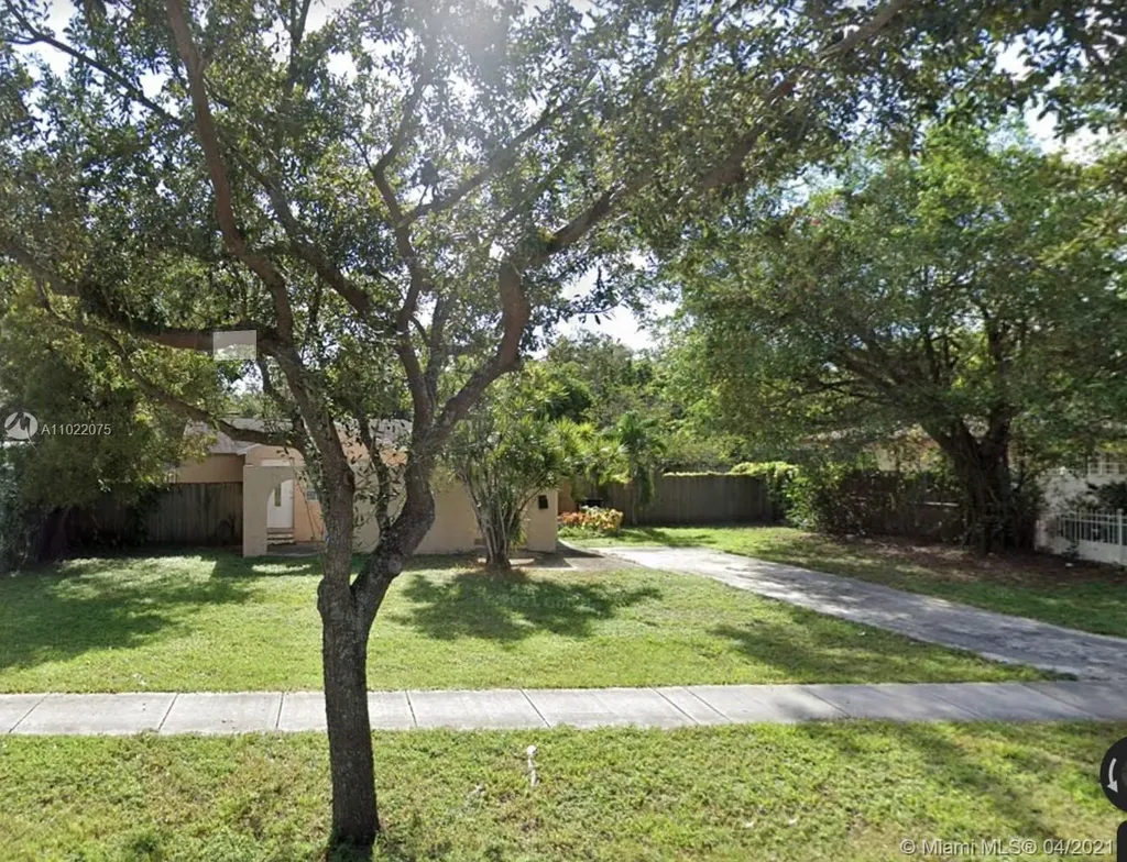 1582 NE 159th Street North Miami Beach FL 33162
