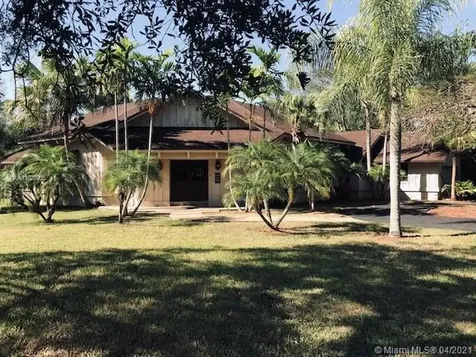 16941 SW 276th Street Homestead FL 33031