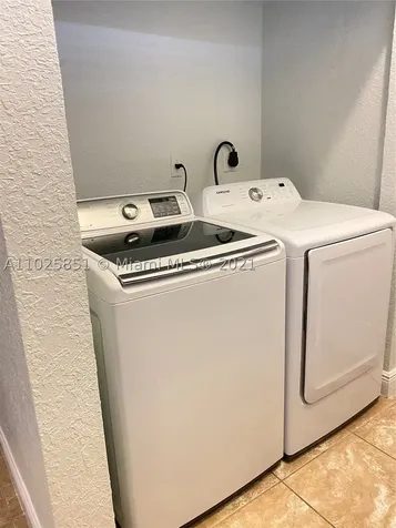 1928 SW 24th Terrace Miami FL 33145