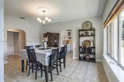 1928 SW 24th Terrace Miami FL 33145