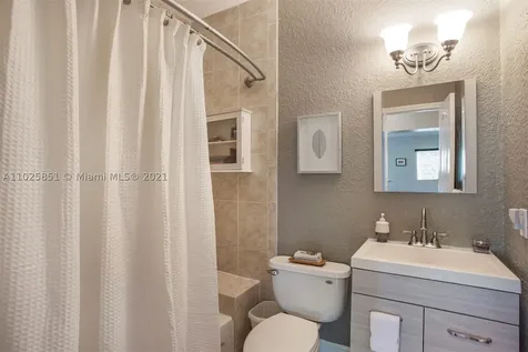 1928 SW 24th Terrace Miami FL 33145