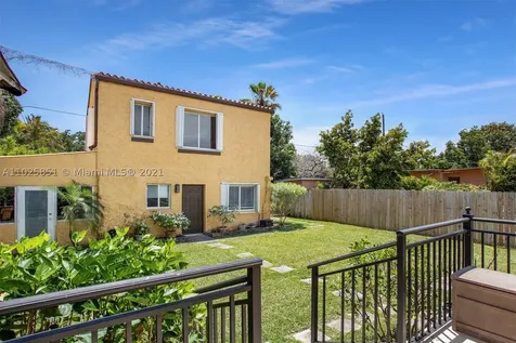 1928 SW 24th Terrace Miami FL 33145