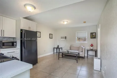 1928 SW 24th Terrace Miami FL 33145