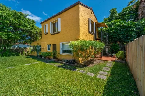 1928 SW 24th Terrace Miami FL 33145