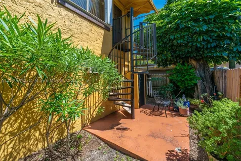 1928 SW 24th Terrace Miami FL 33145