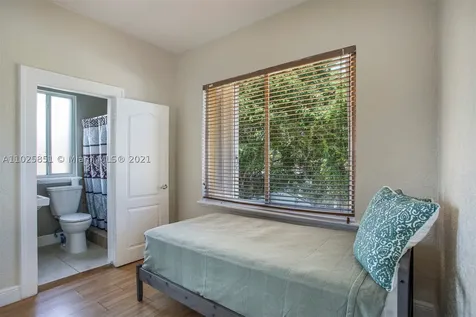 1928 SW 24th Terrace Miami FL 33145