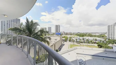 1750 N Bayshore Drive Miami FL 33132