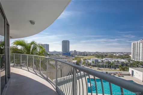 1750 N Bayshore Drive Miami FL 33132