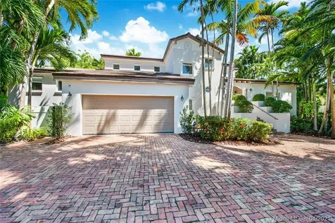 8305 SW 174th Terrace Palmetto Bay FL 33157