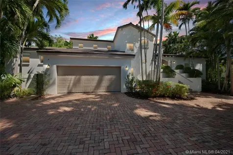 8305 SW 174th Terrace Palmetto Bay FL 33157