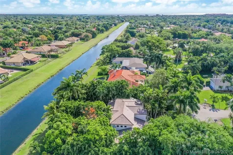 8305 SW 174th Terrace Palmetto Bay FL 33157
