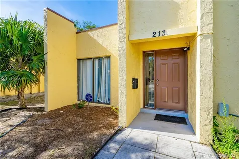 213 NW 46th Court Deerfield Beach FL 33064
