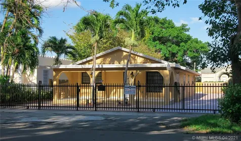 1025 SW 23rd Avenue Miami FL 33135