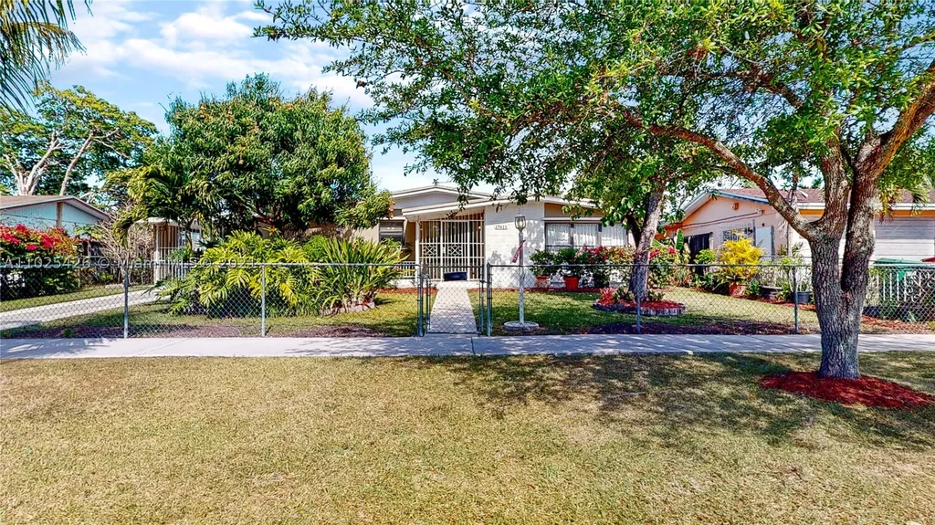 17411 SW 122nd Avenue Miami FL 33177