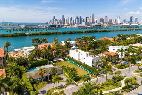 222 Palm Avenue Miami Beach FL 33139