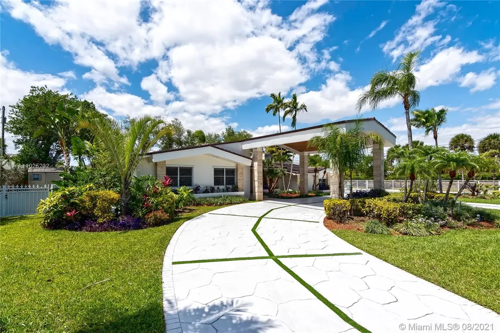 12400 SW 72nd Avenue Pinecrest FL 33156