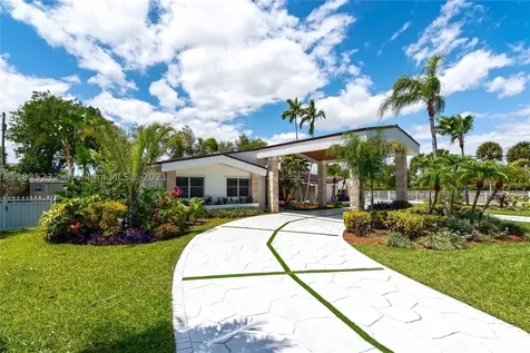 12400 SW 72nd Avenue Pinecrest FL 33156