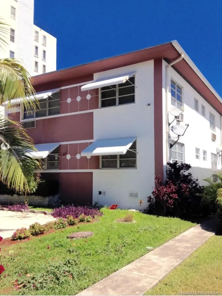 1445 West Avenue Miami Beach FL 33139