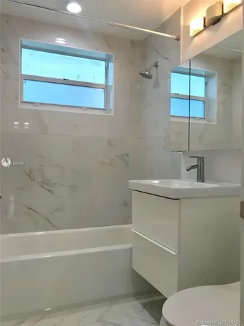 1445 West Avenue Miami Beach FL 33139