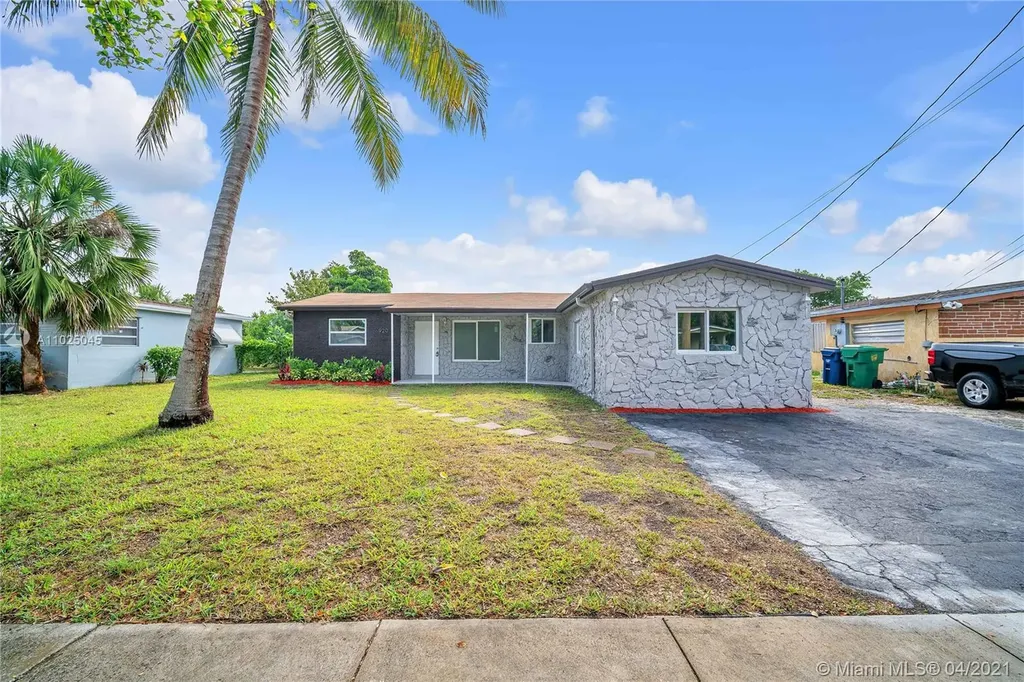 920 NW 35th Avenue Lauderhill FL 33311