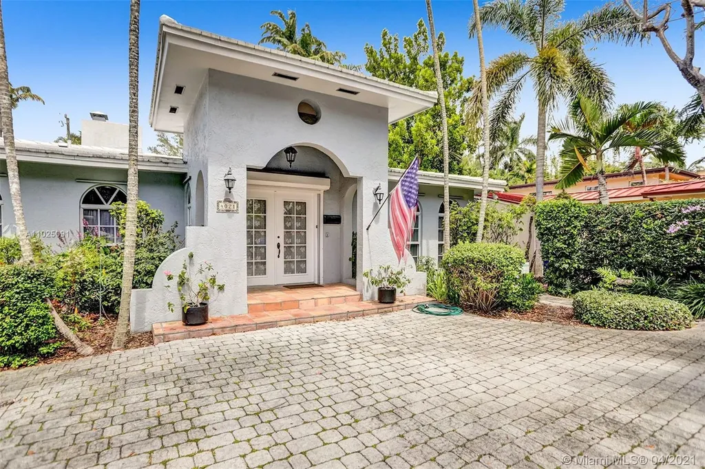 4021 El Prado Boulevard Miami FL 33133