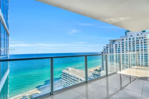 3101 S Ocean Drive Hollywood FL 33019