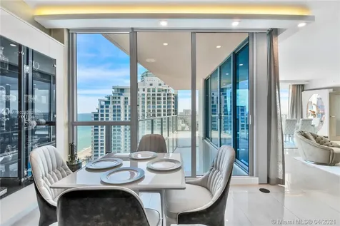 3101 S Ocean Drive Hollywood FL 33019