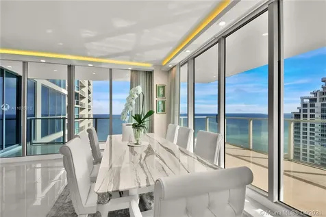 3101 S Ocean Drive Hollywood FL 33019