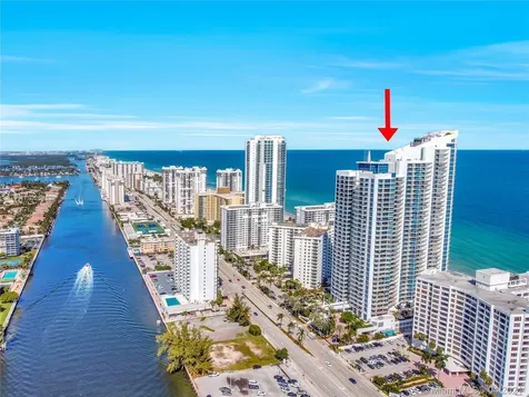 3101 S Ocean Drive Hollywood FL 33019