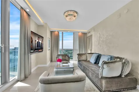 3101 S Ocean Drive Hollywood FL 33019