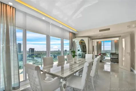 3101 S Ocean Drive Hollywood FL 33019