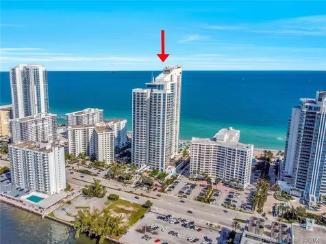 3101 S Ocean Drive Hollywood FL 33019
