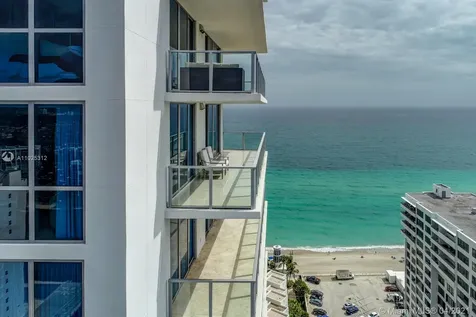 3101 S Ocean Drive Hollywood FL 33019
