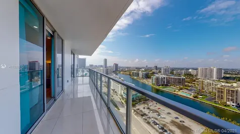 3101 S Ocean Drive Hollywood FL 33019