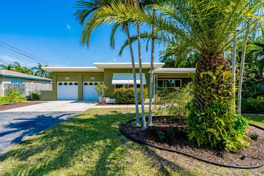1901 NE 27th Drive Wilton Manors FL 33306