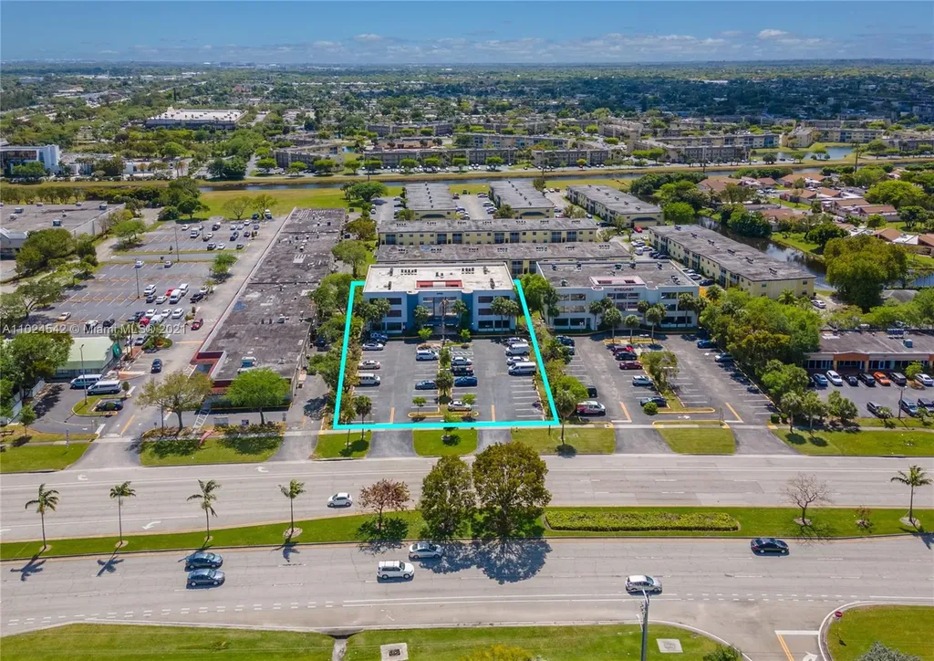 8358 W Oakland Park Boulevard Sunrise FL 33351