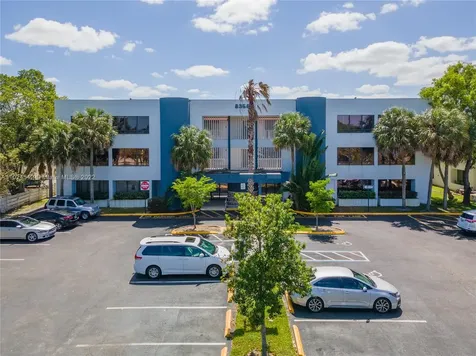 8358 W Oakland Park Boulevard Sunrise FL 33351