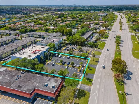8358 W Oakland Park Boulevard Sunrise FL 33351