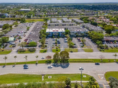 8358 W Oakland Park Boulevard Sunrise FL 33351