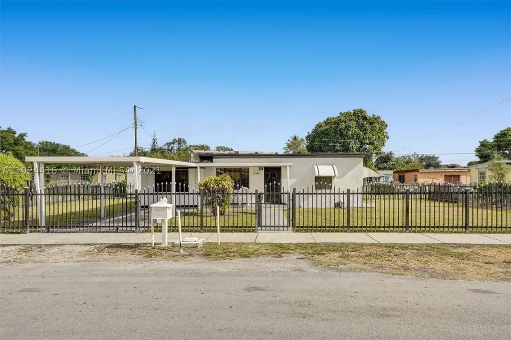 2355 NW 89th Terrace Miami FL 33147