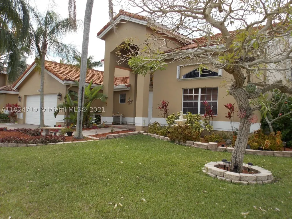 930 NW 202nd Lane Pembroke Pines FL 33029