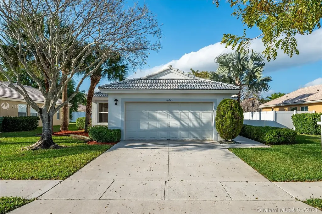 16225 SW 7th Street Pembroke Pines FL 33027