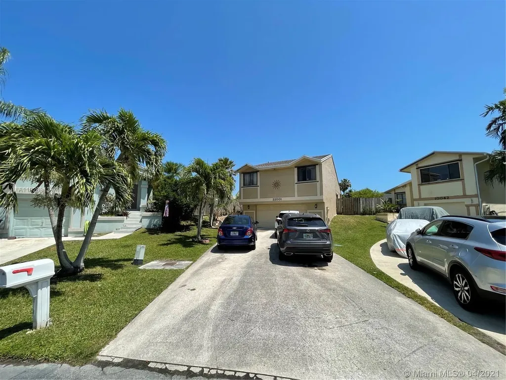 22001 SW 100th Court Cutler Bay FL 33190