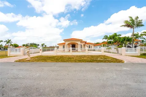 8615 Grand Canal Drive Miami FL 33144