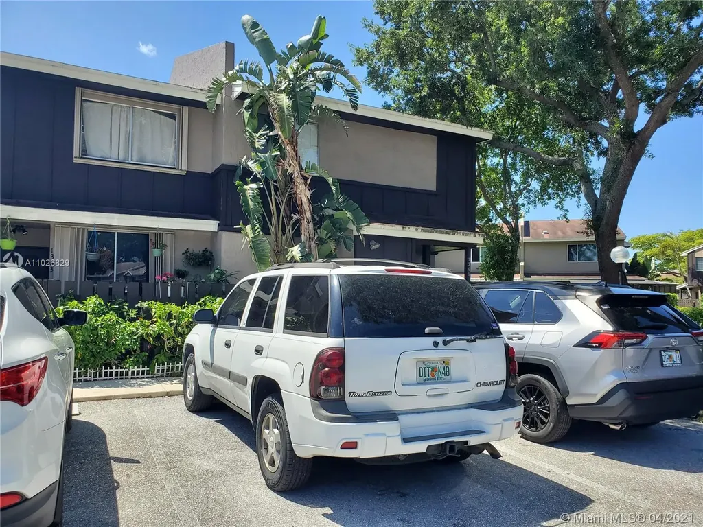 1365 Sussex Drive North Lauderdale FL 33068