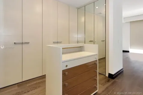 17749 Collins Avenue Sunny Isles Beach FL 33160