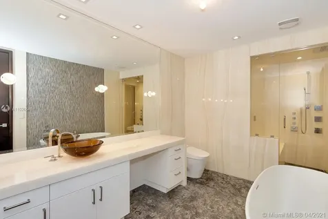 17749 Collins Avenue Sunny Isles Beach FL 33160