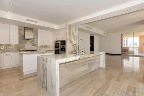17749 Collins Avenue Sunny Isles Beach FL 33160