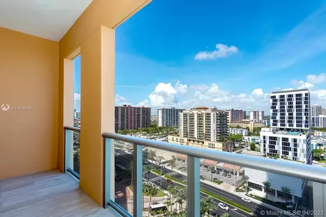 17749 Collins Avenue Sunny Isles Beach FL 33160